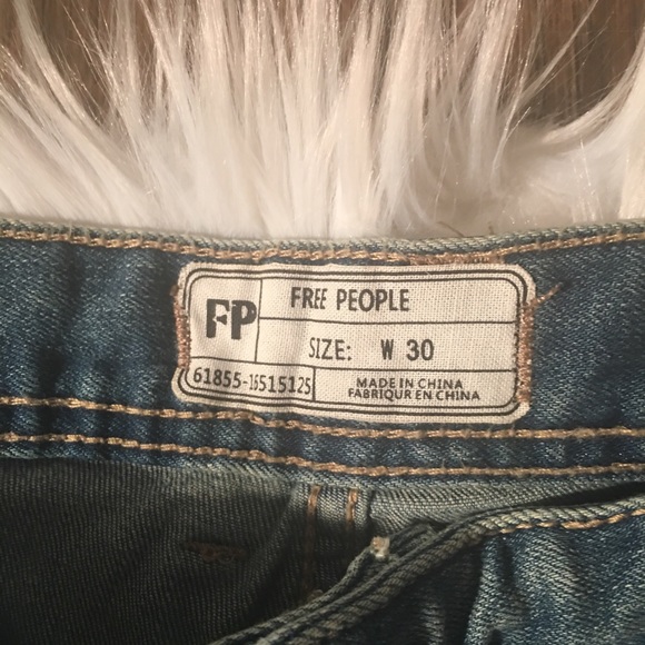 ❌SOLD❌ 🆕 Free People Skinny Low Destroyed Jeans - Picture 4 of 8